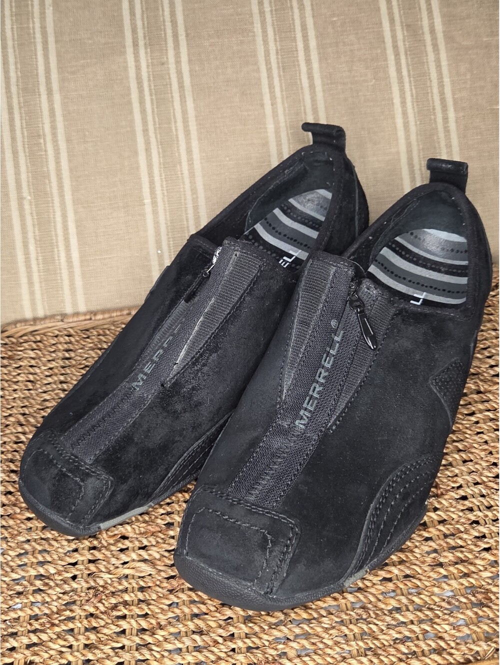 Merrell Women’s Barrado Black Suede Leather Zip Size 7 SHOES Retail $99